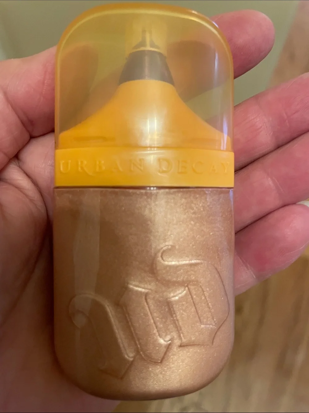 Urban Decay tinted glow hydrator & luminizer